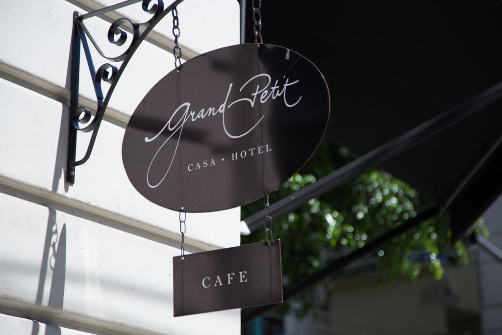 Grand Petit Casa Hotel Buenos Aires Exterior photo